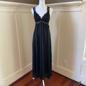 Vintage Scaasi Black Nightgown Small